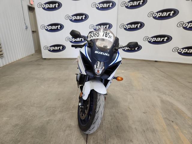 2023 SUZUKI GSX-R1000 JS1DM11B9P7100220