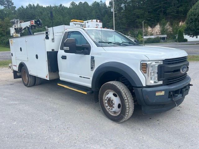 Vin: 1fduf5ht3jeb43438, lot: 64097345, ford f550 super duty 2018 img_1