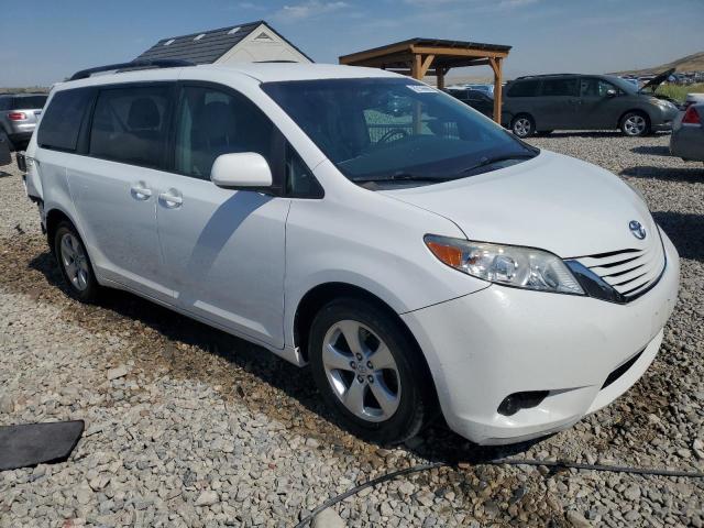 2015 TOYOTA SIENNA LE 5TDKK3DC6FS612069