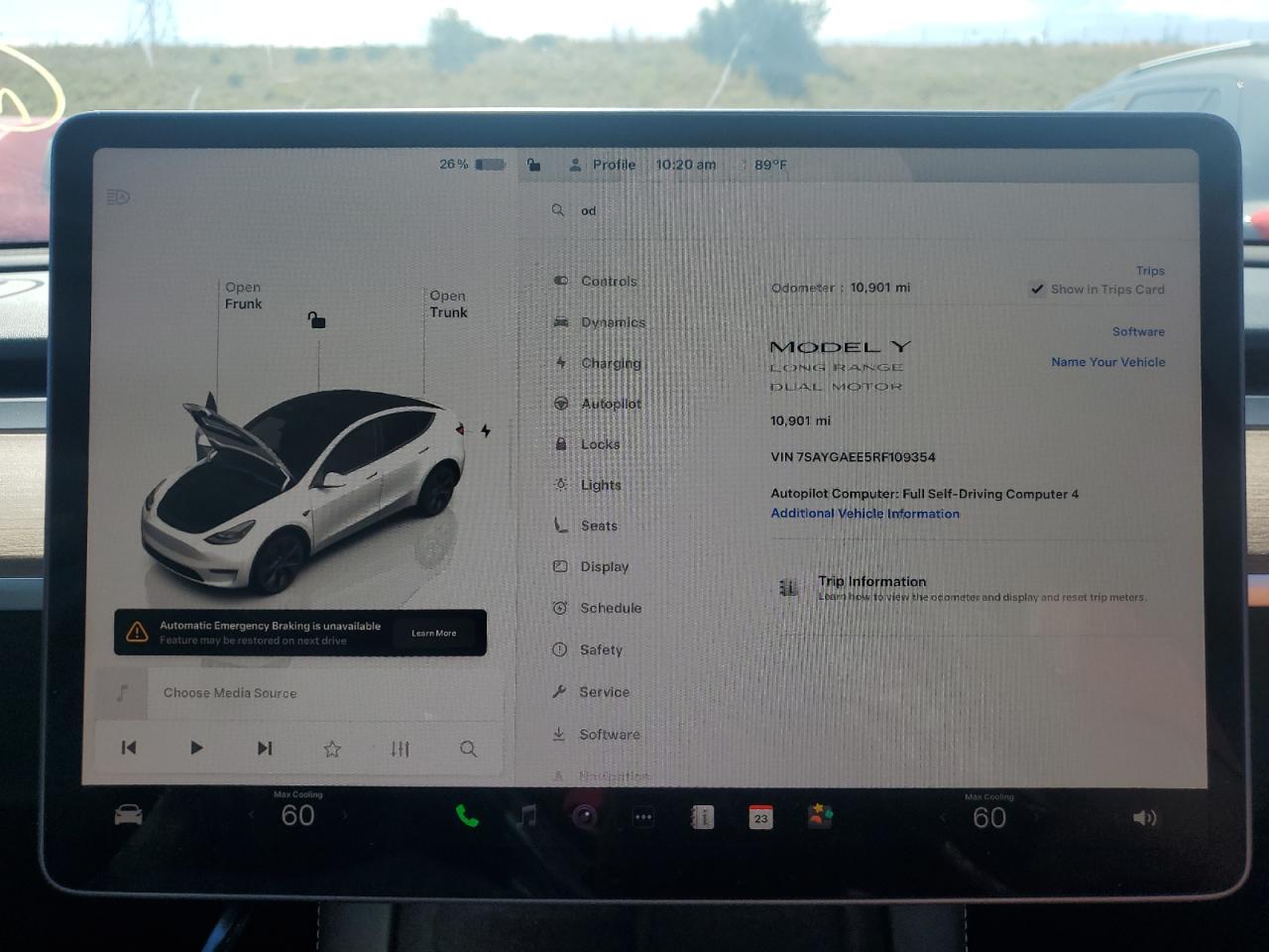 TESLA MODEL Y