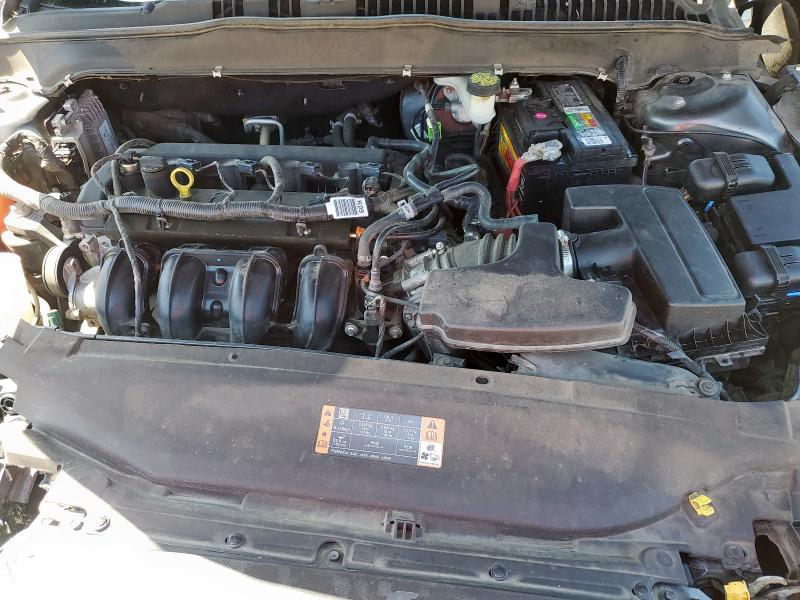 2018 FORD FUSION S - 3FA6P0G71JR125816