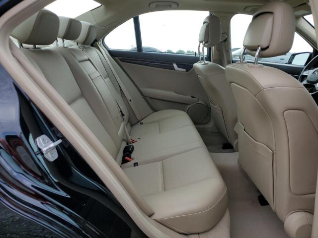 2014 MERCEDES-BENZ C 250 - WDDGF4HB8EG254974