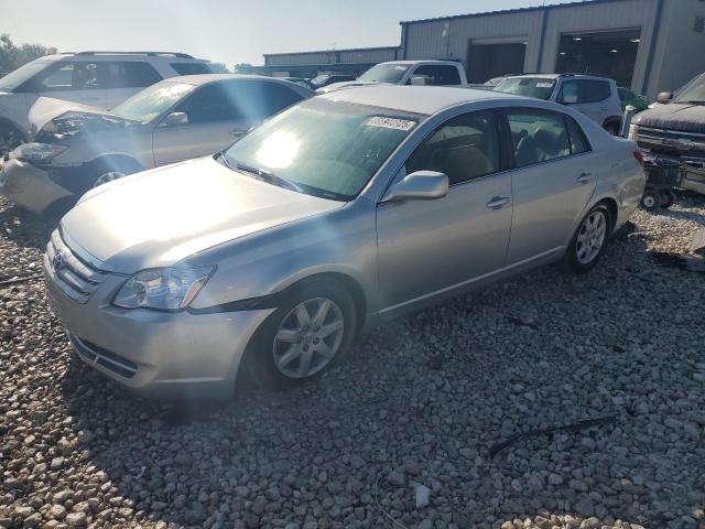 TOYOTA AVALON XL