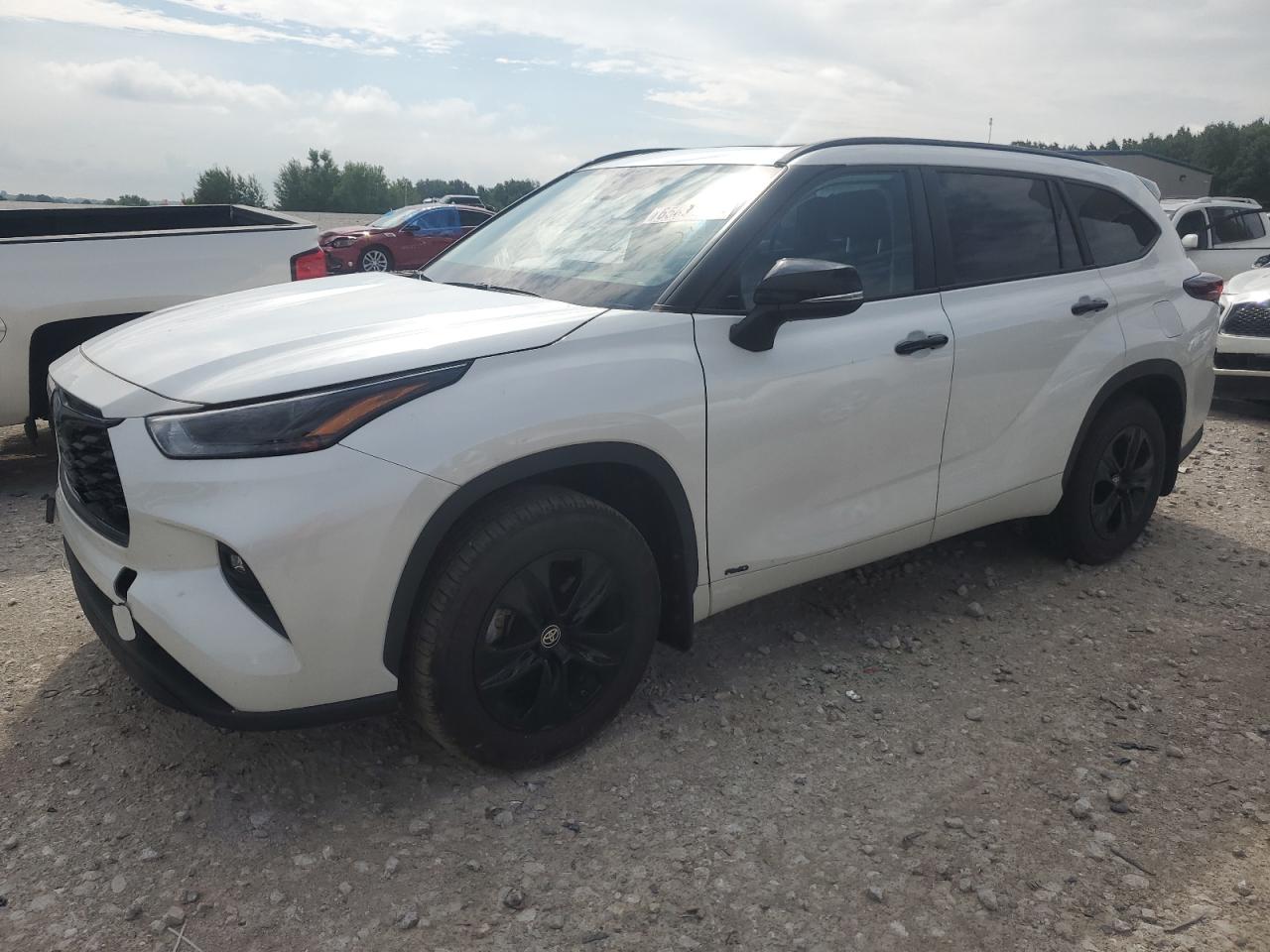 TOYOTA HIGHLANDER HYBRID XLE