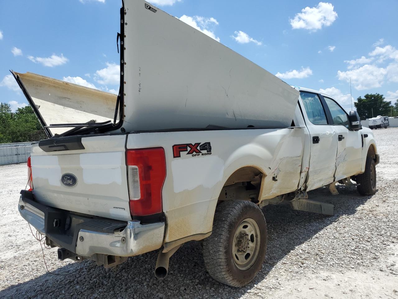FORD F-250 SUPER DUTY