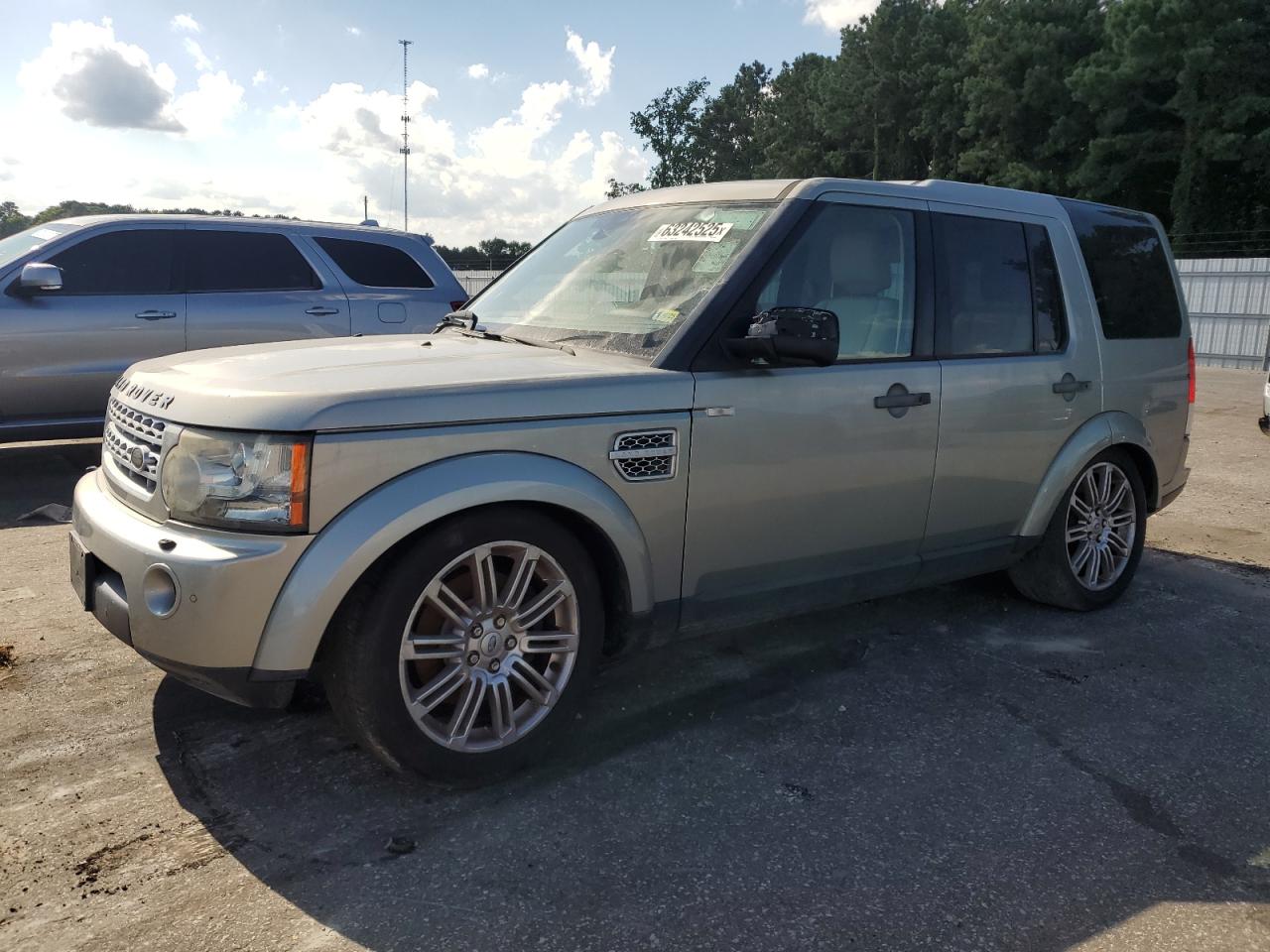 LAND ROVER LR4 HSE LUXURY