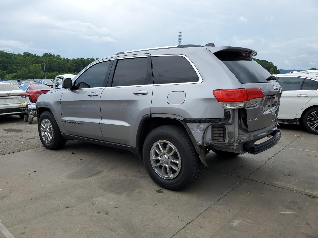 JEEP GRAND CHEROKEE LAREDO