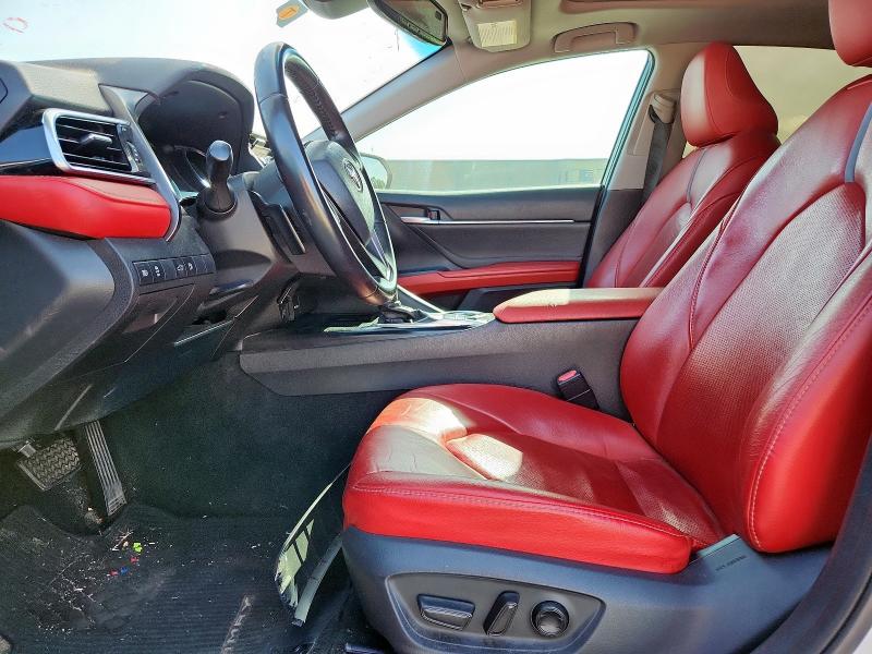 2018 TOYOTA CAMRY XSE 4T1B61HK5JU107666
