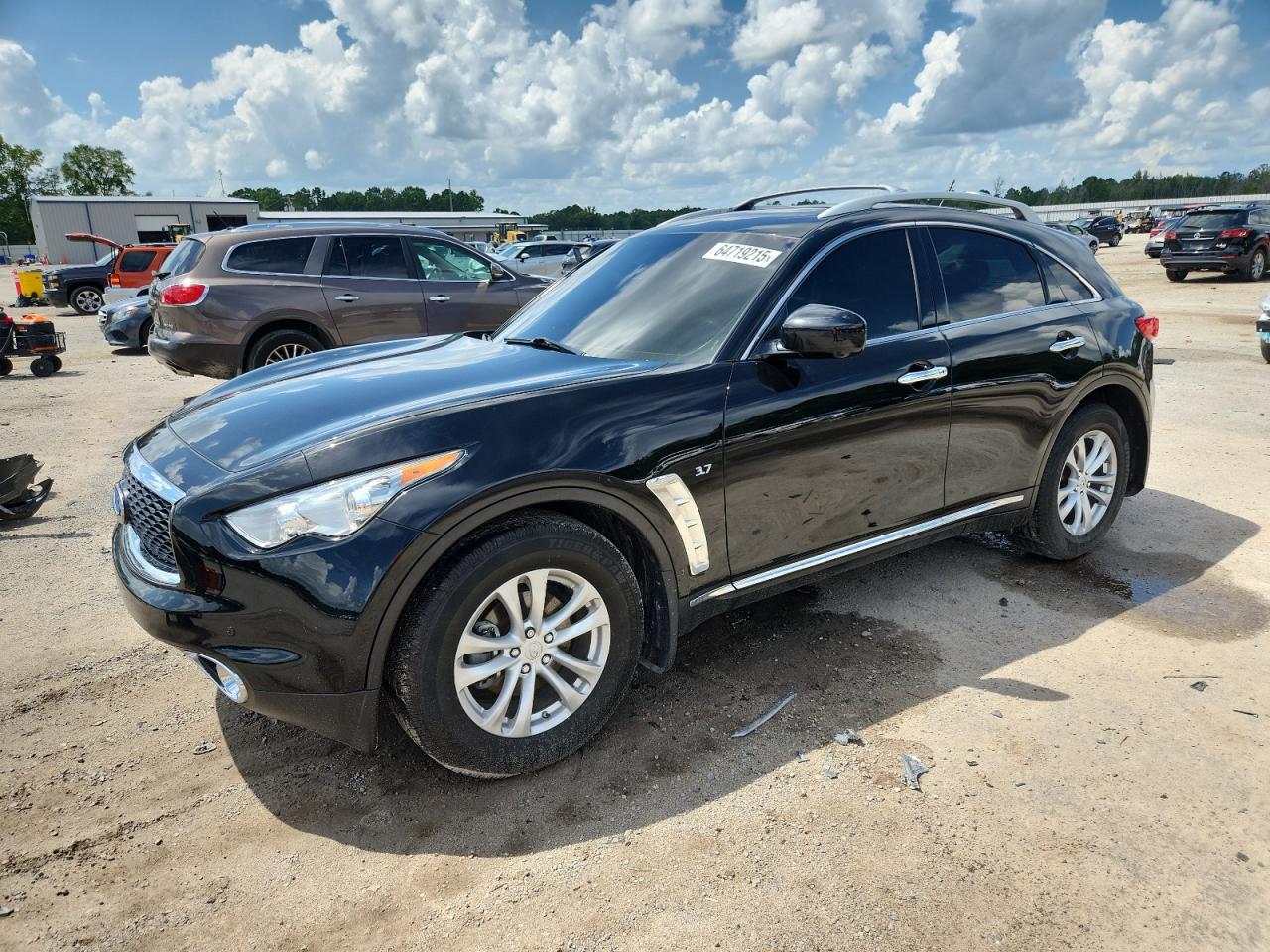INFINITI QX70