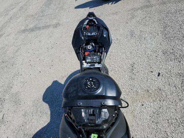 2025 KAWASAKI ZX1002 M JKBZXVM10SA009089