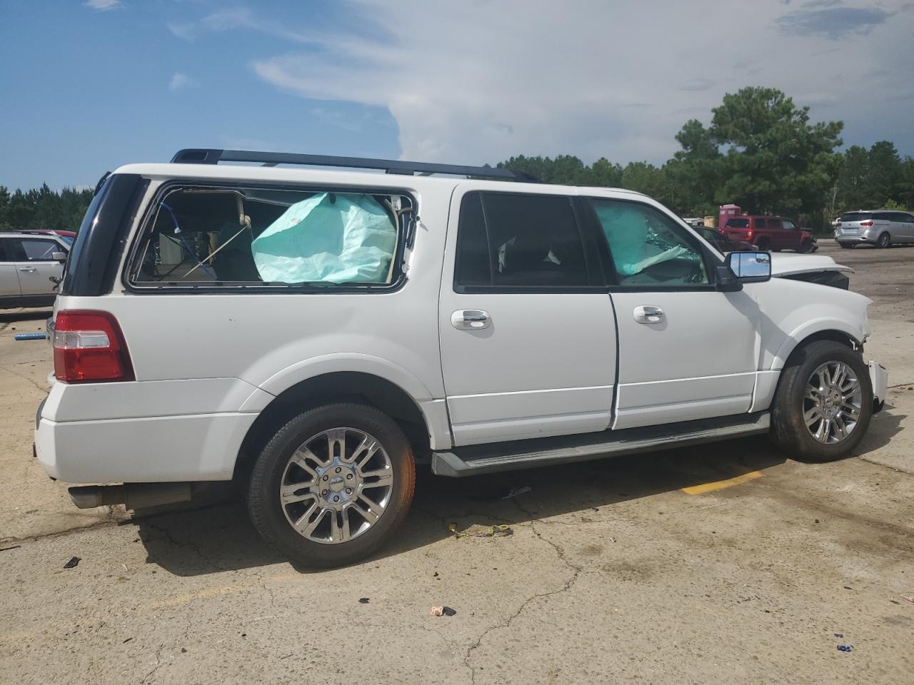 FORD EXPEDITION EL XLT