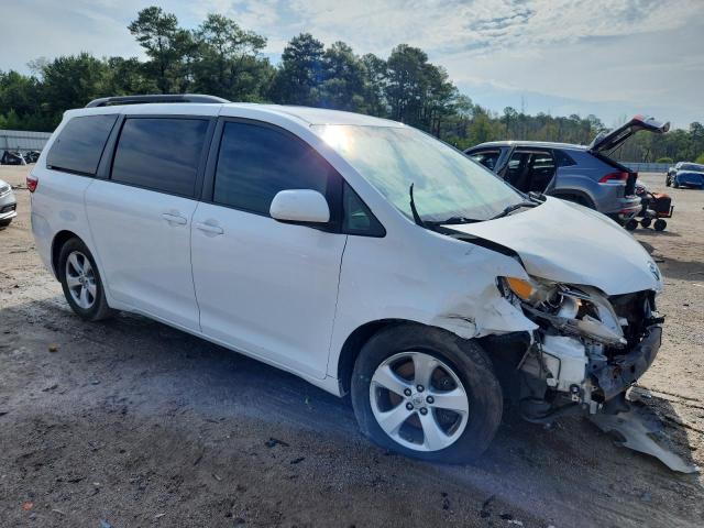2017 TOYOTA SIENNA LE - 5TDKZ3DC4HS858715
