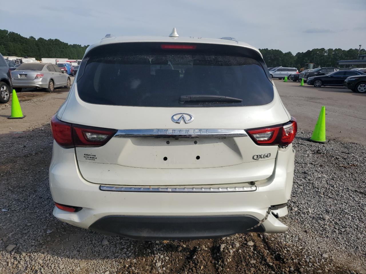 INFINITI QX60 LUXE