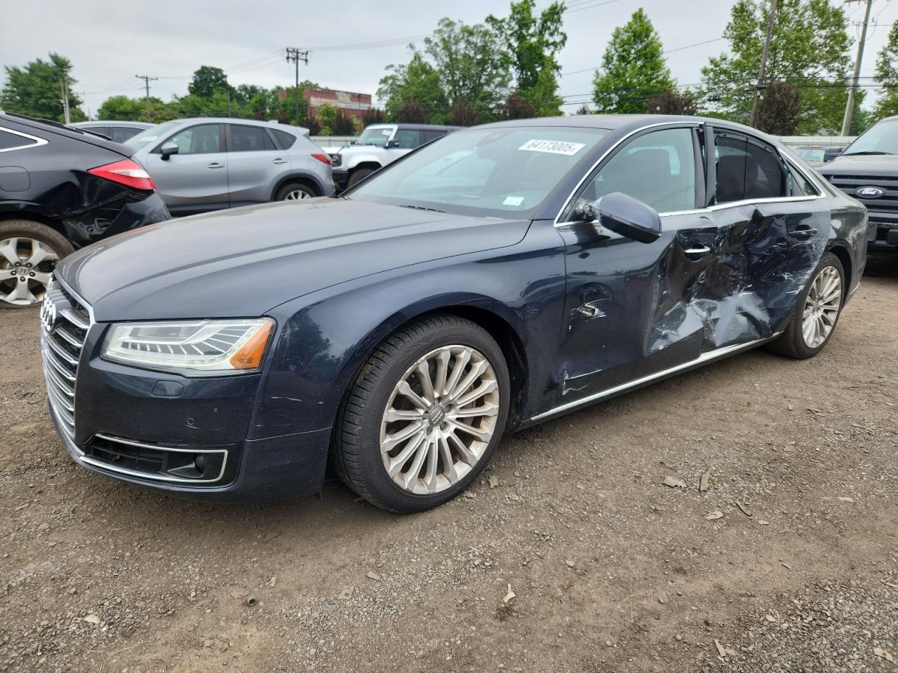 AUDI A8 QUATTRO