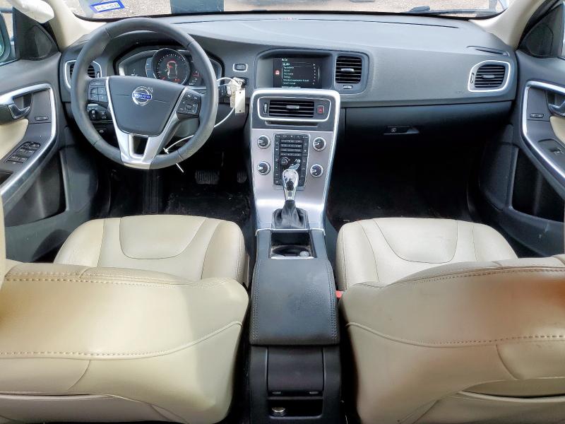 2017 VOLVO V60 T5 PRE - YV140MEK8H1330603