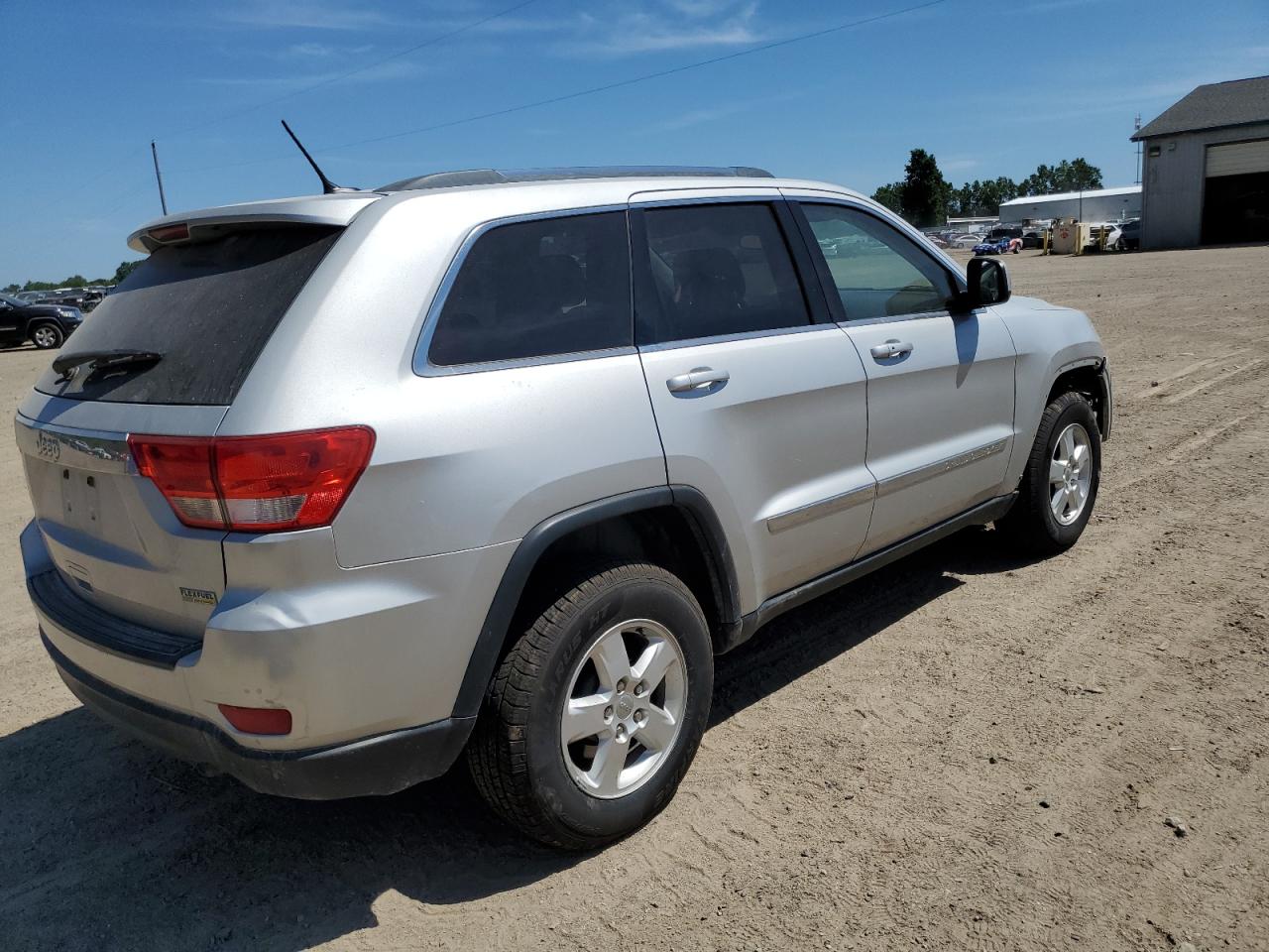 JEEP GRAND CHEROKEE LAREDO