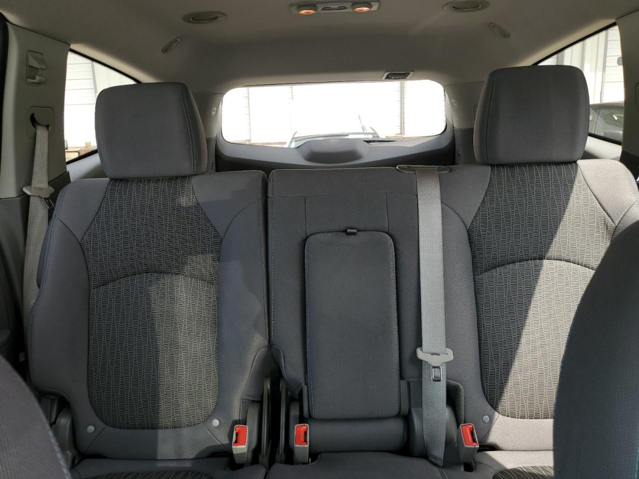 CHEVROLET TRAVERSE LS