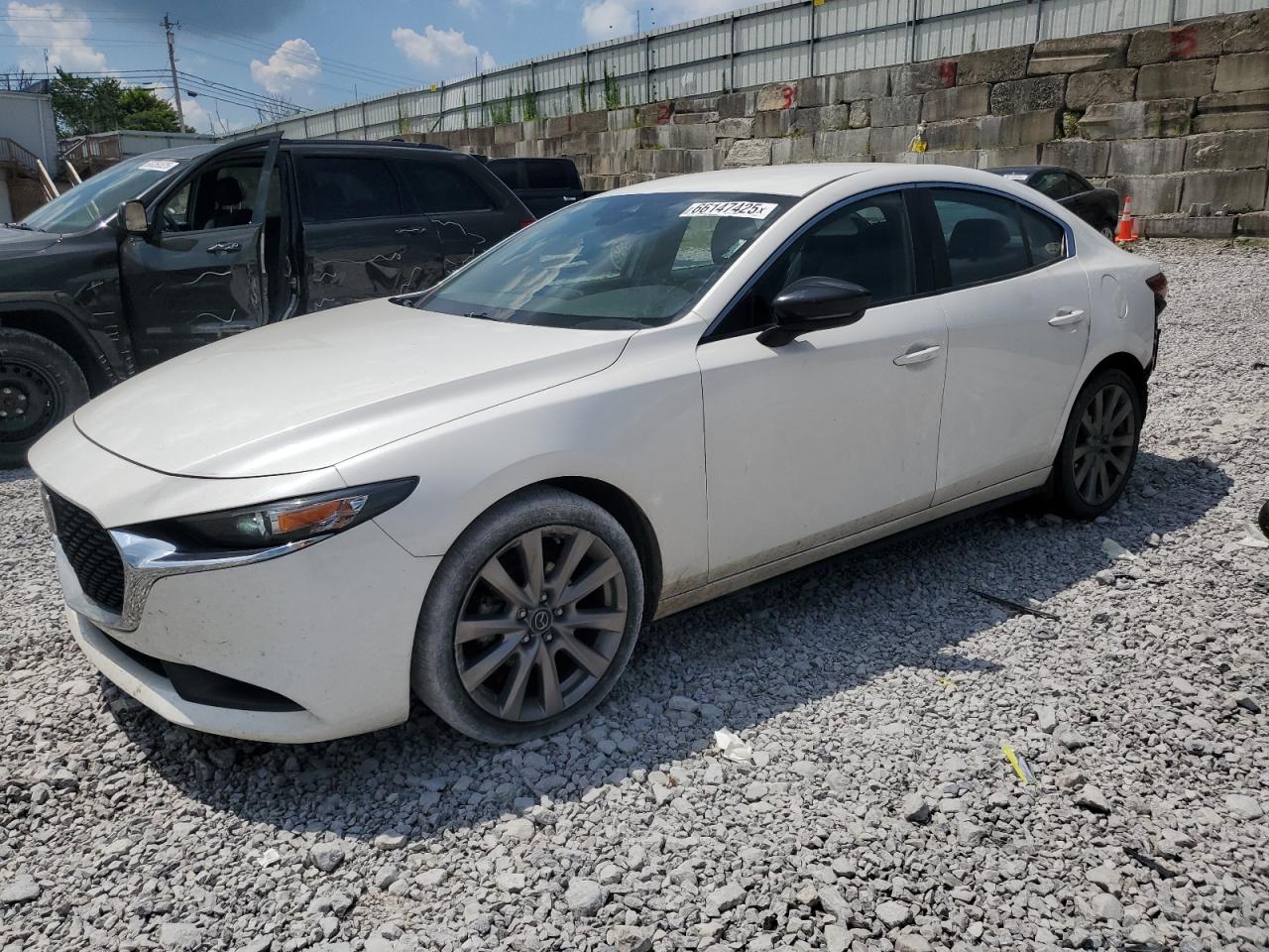 MAZDA 3 SELECT