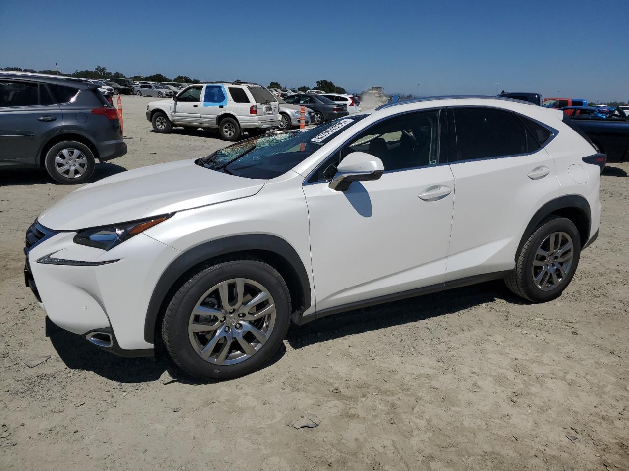 LEXUS NX 200T BASE