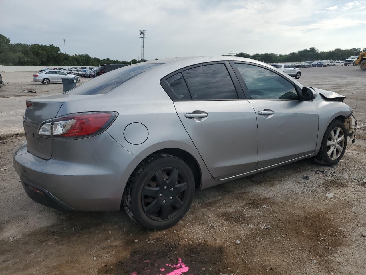 MAZDA 3 I