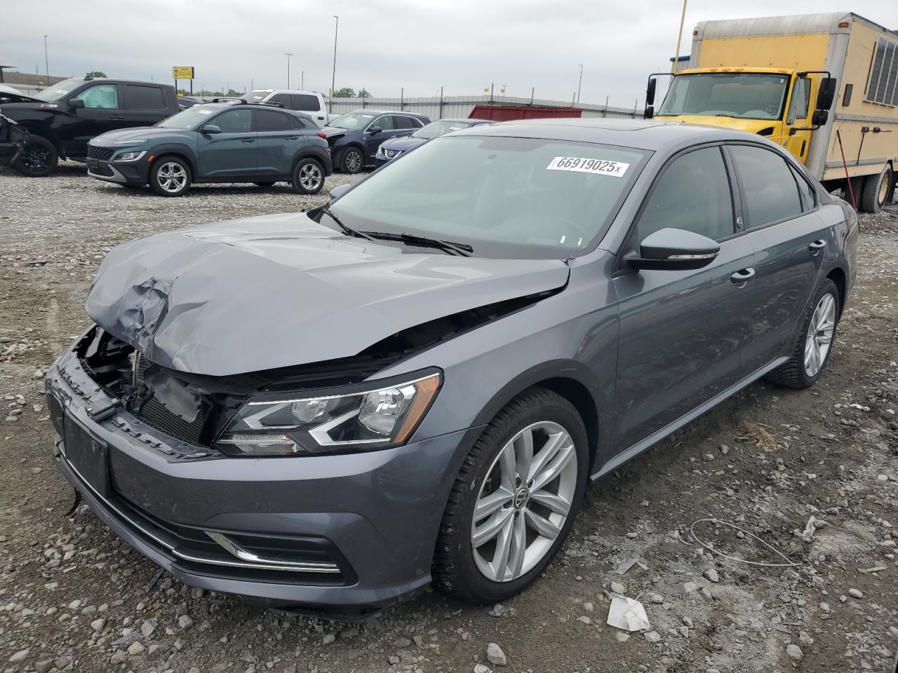 VOLKSWAGEN PASSAT WOLFSBURG