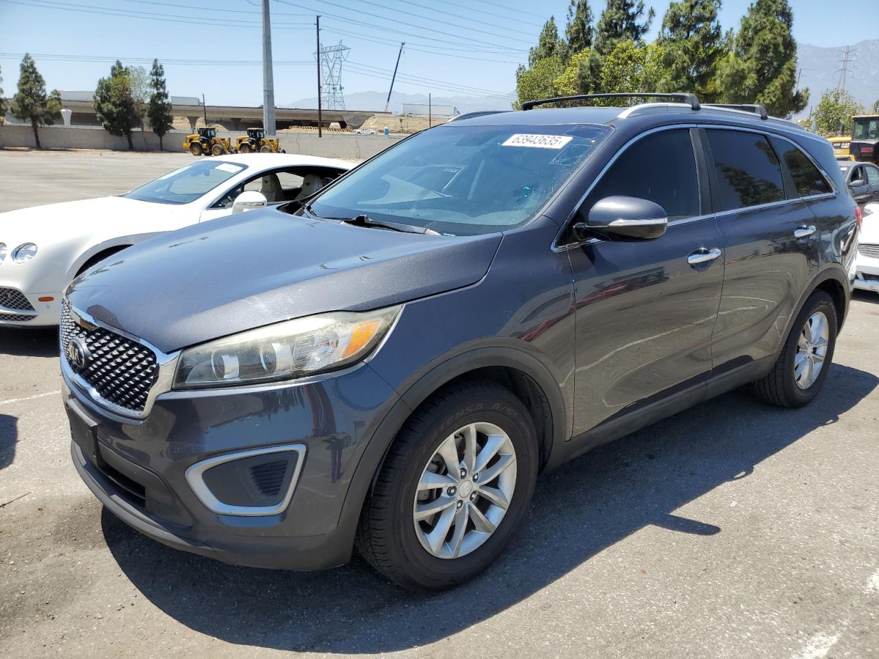 KIA SORENTO LX