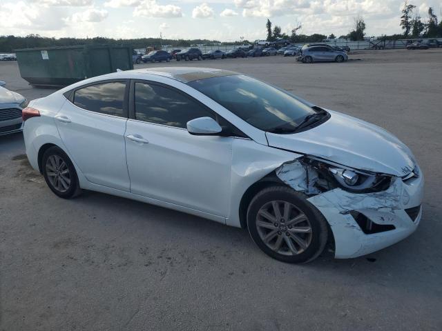 2015 HYUNDAI ELANTRA SE 5NPDH4AE7FH577194