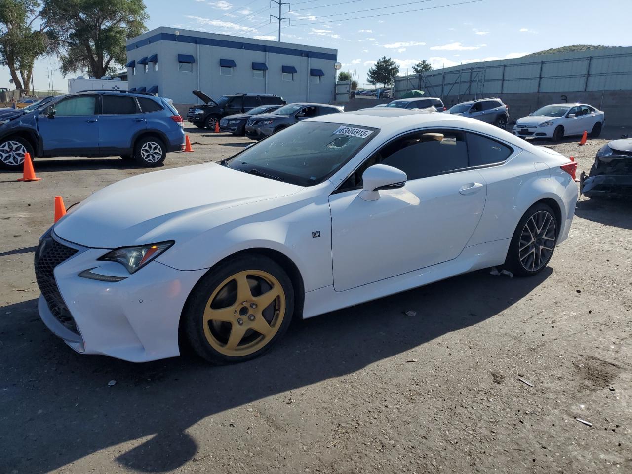 LEXUS RC 200T