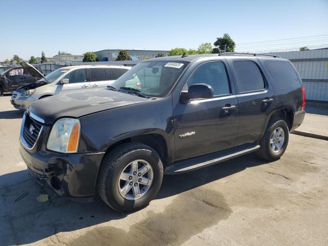 2011 GMC YUKON SLE - 1GKS1AE05BR320390