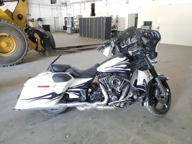 2016 HARLEY-DAVIDSON FLHXSE CVO - 1HD1PXN19GB954155