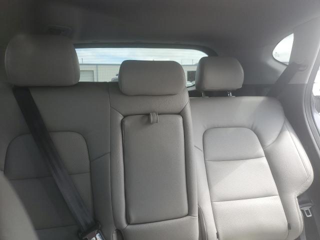 2018 HYUNDAI TUCSON SE KM8J23A45JU622536