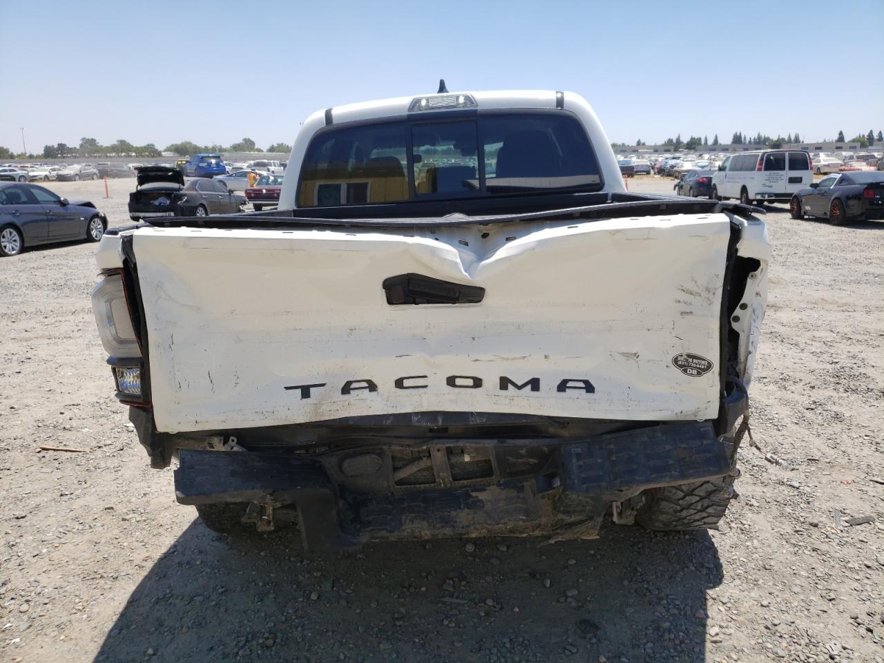 TOYOTA TACOMA DOUBLE CAB