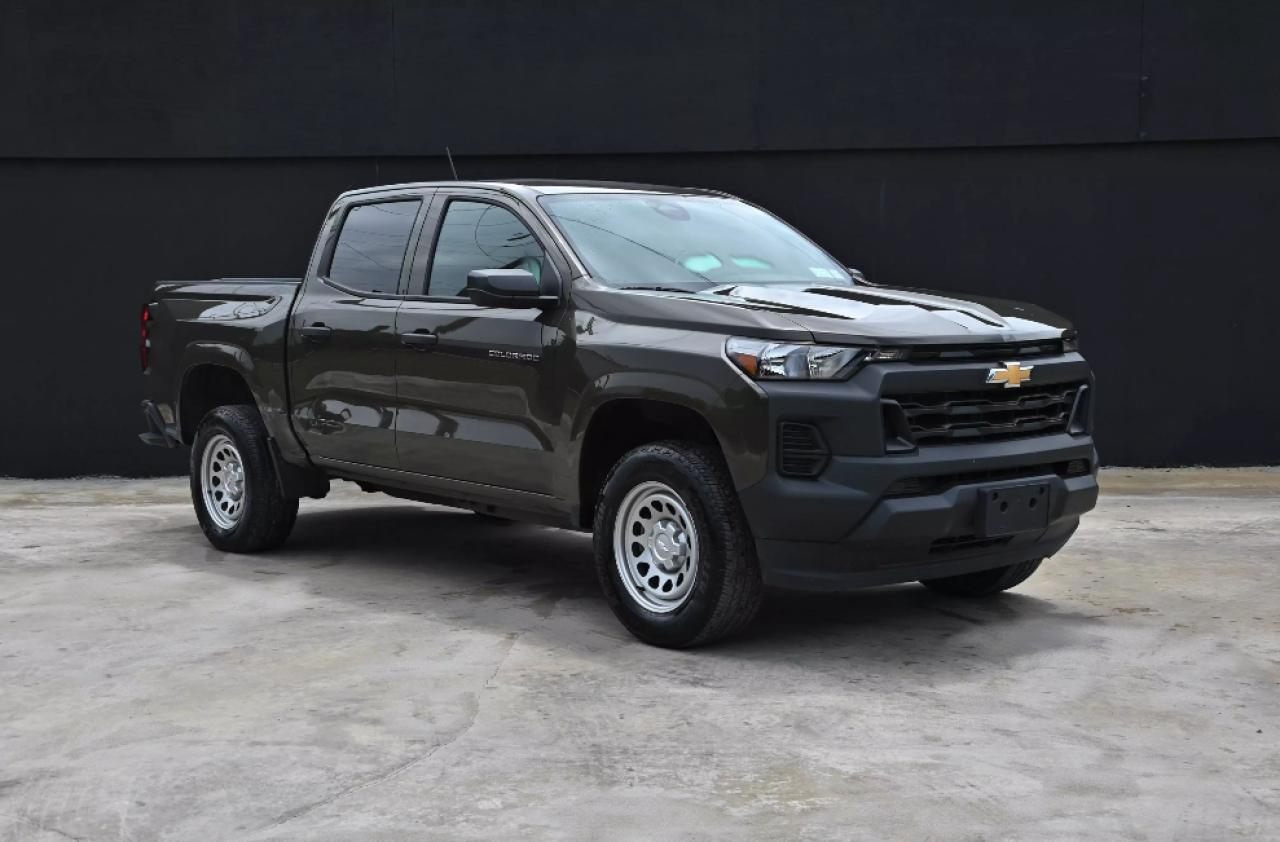 CHEVROLET COLORADO