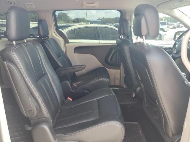 2016 CHRYSLER TOWN & COU 2C4RC1BG1GR212713