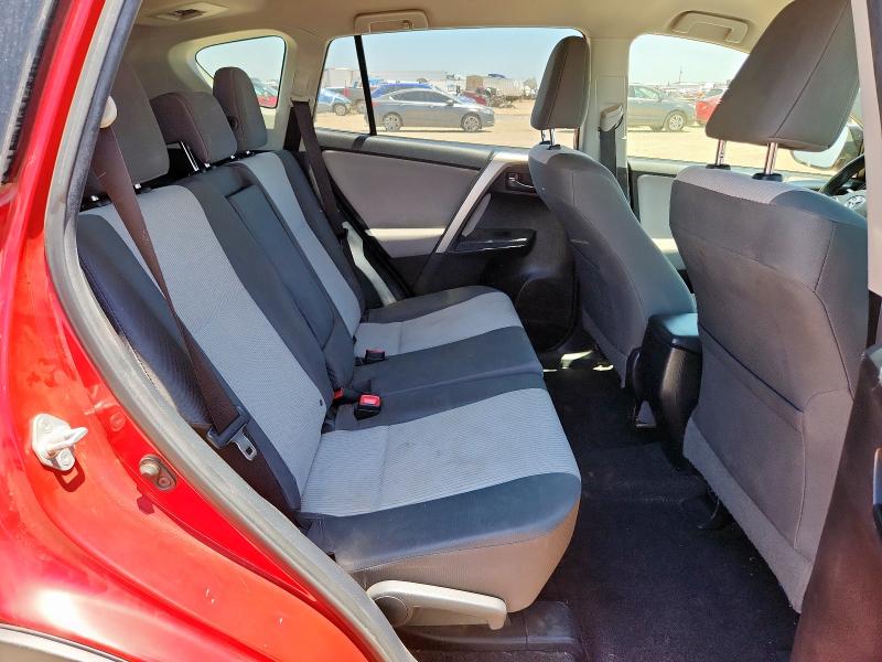 2015 TOYOTA RAV4 LE JTMBFREV8FJ046369