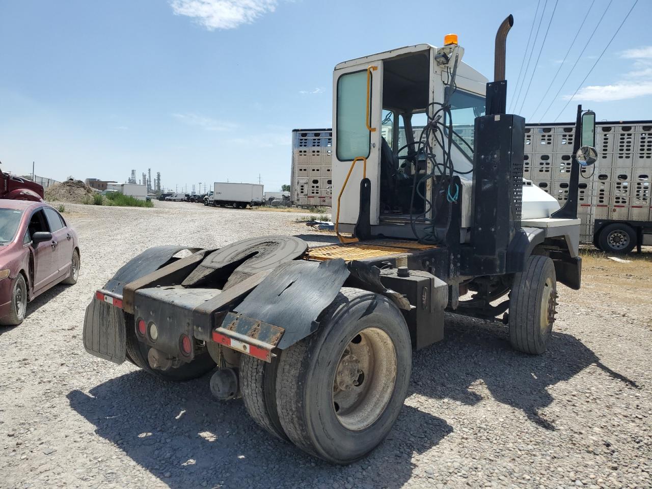 Lot #3256582682 2015 KALMAR OTTAWA4X2