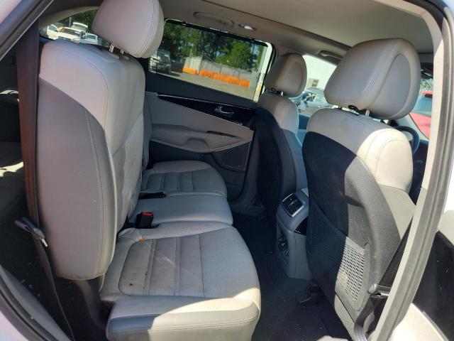 2017 KIA SORENTO - 5XYPKDA57GG085076