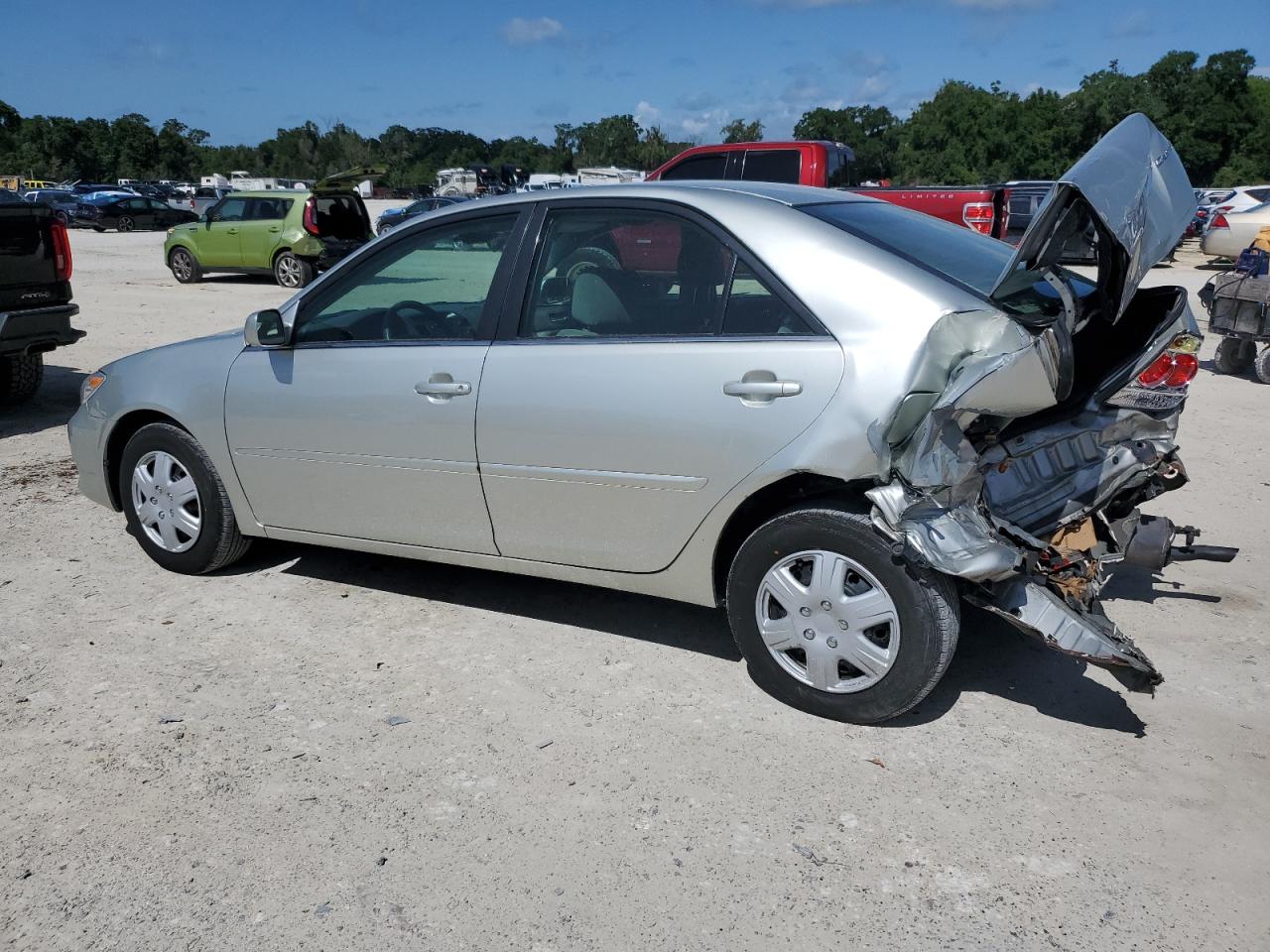 Toyota Camry le 2005