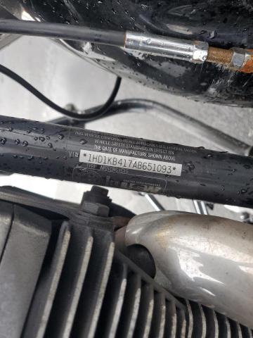 2010 HARLEY-DAVIDSON FLHX 1HD1KB417AB651093