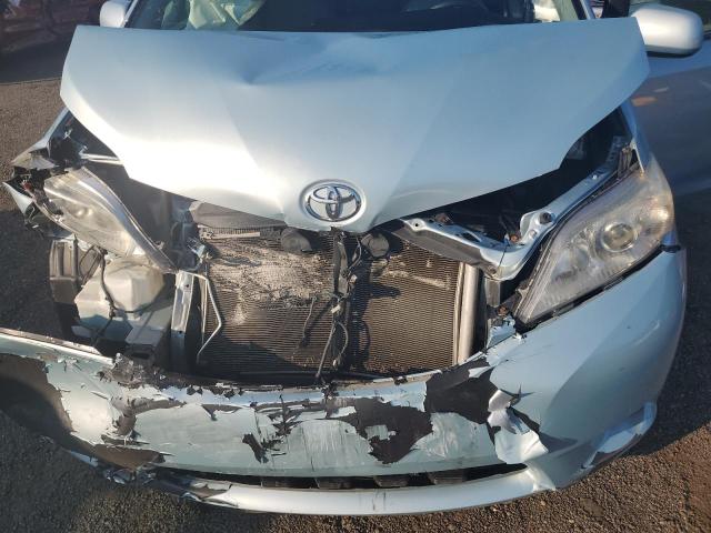 2015 TOYOTA SIENNA XLE 5TDYK3DCXFS557670