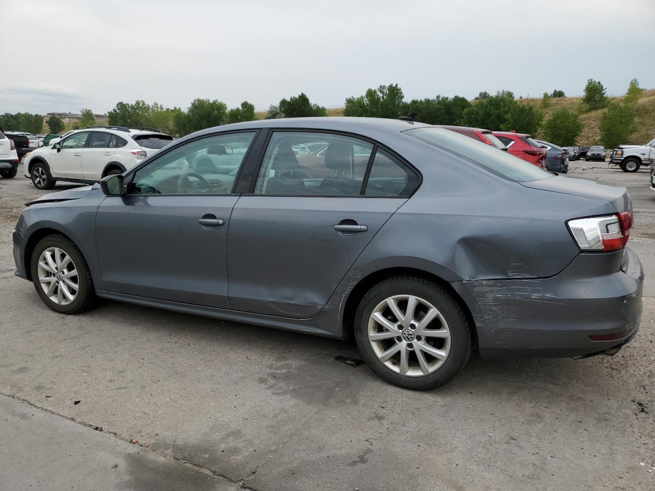 VOLKSWAGEN JETTA SE