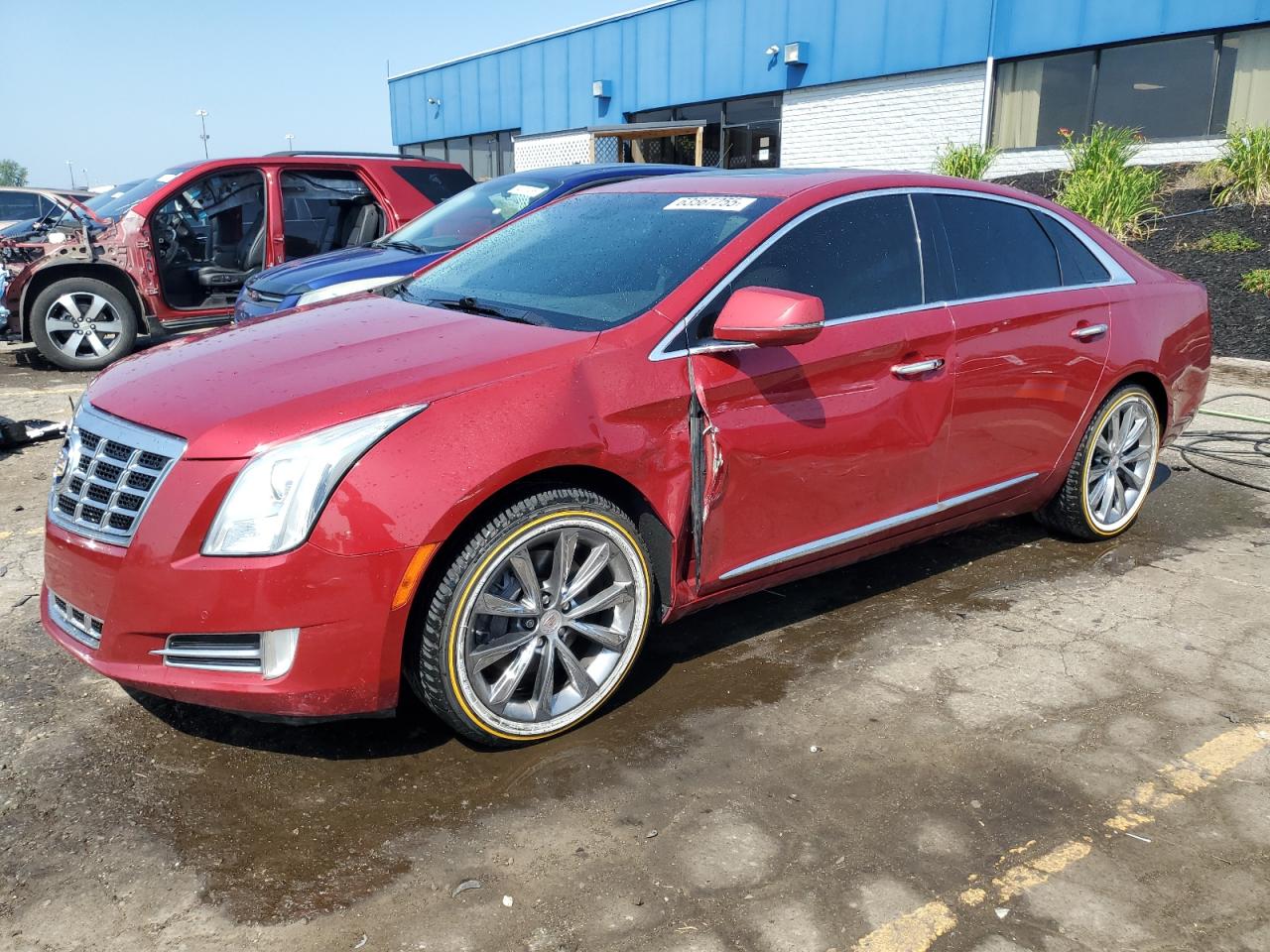 CADILLAC XTS LUXURY COLLECTION