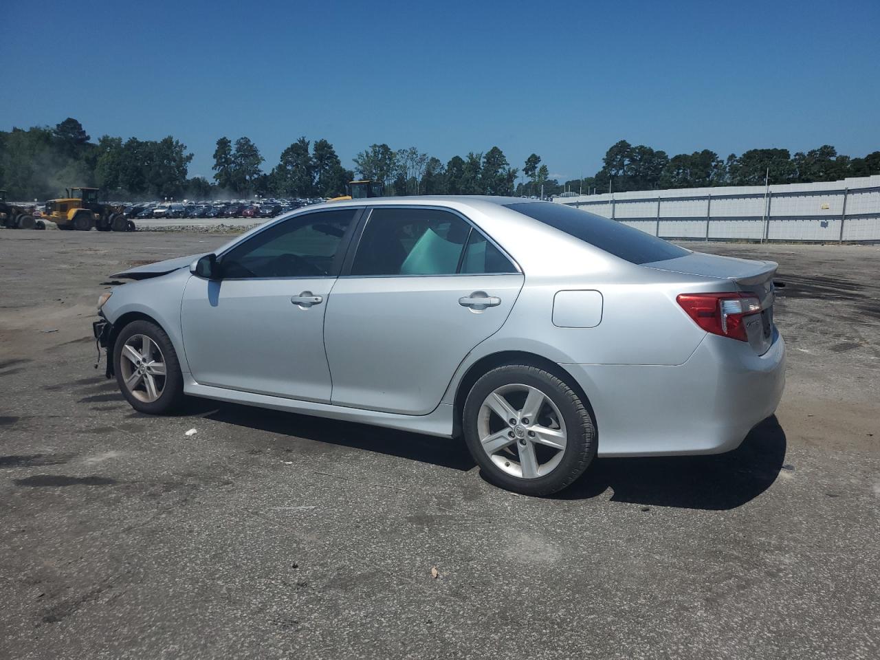 TOYOTA CAMRY L