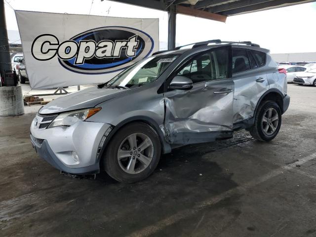 2015 TOYOTA RAV4 XLE - JTMWFREV3FJ052999