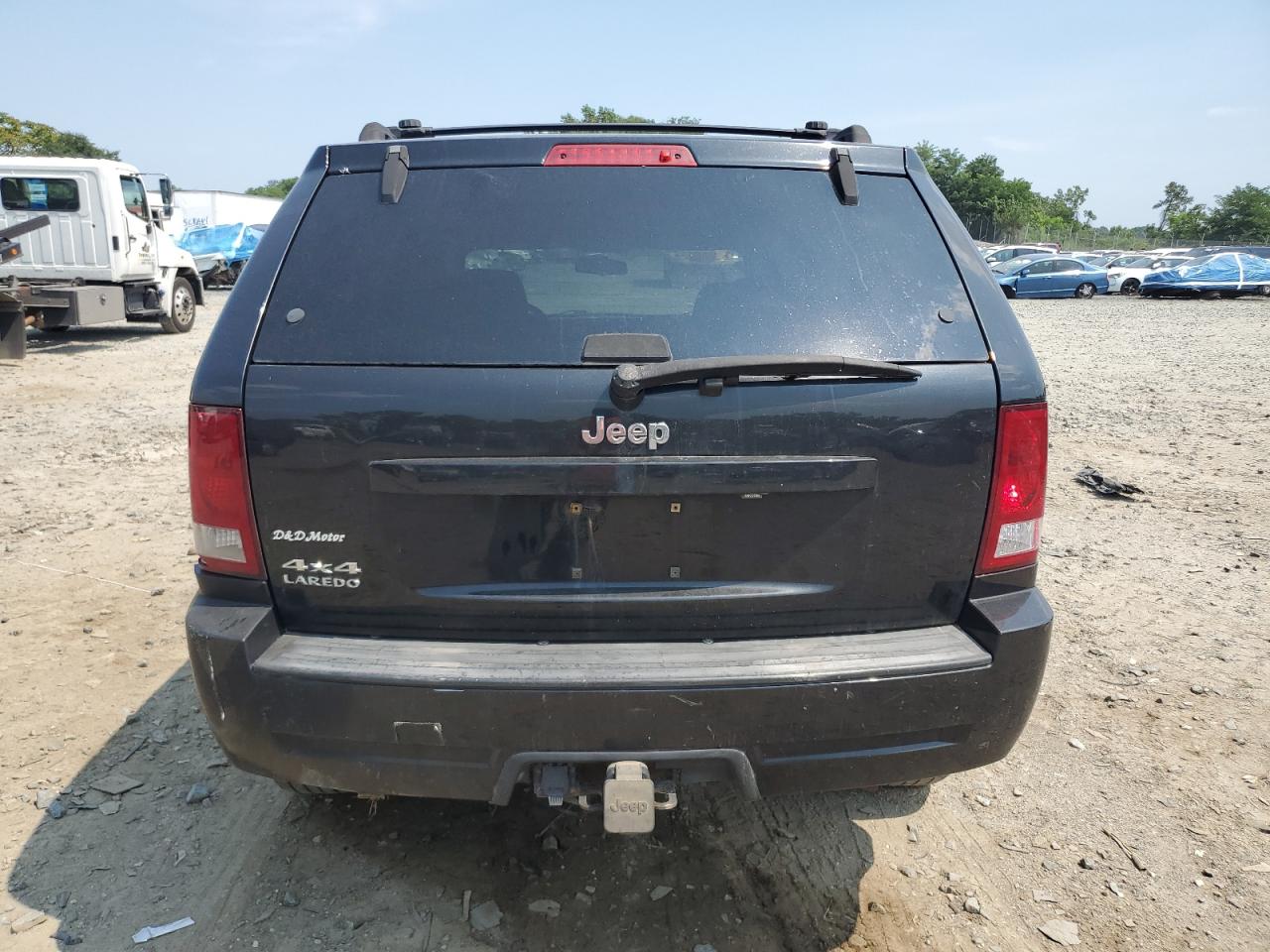 JEEP GRAND CHEROKEE LAREDO