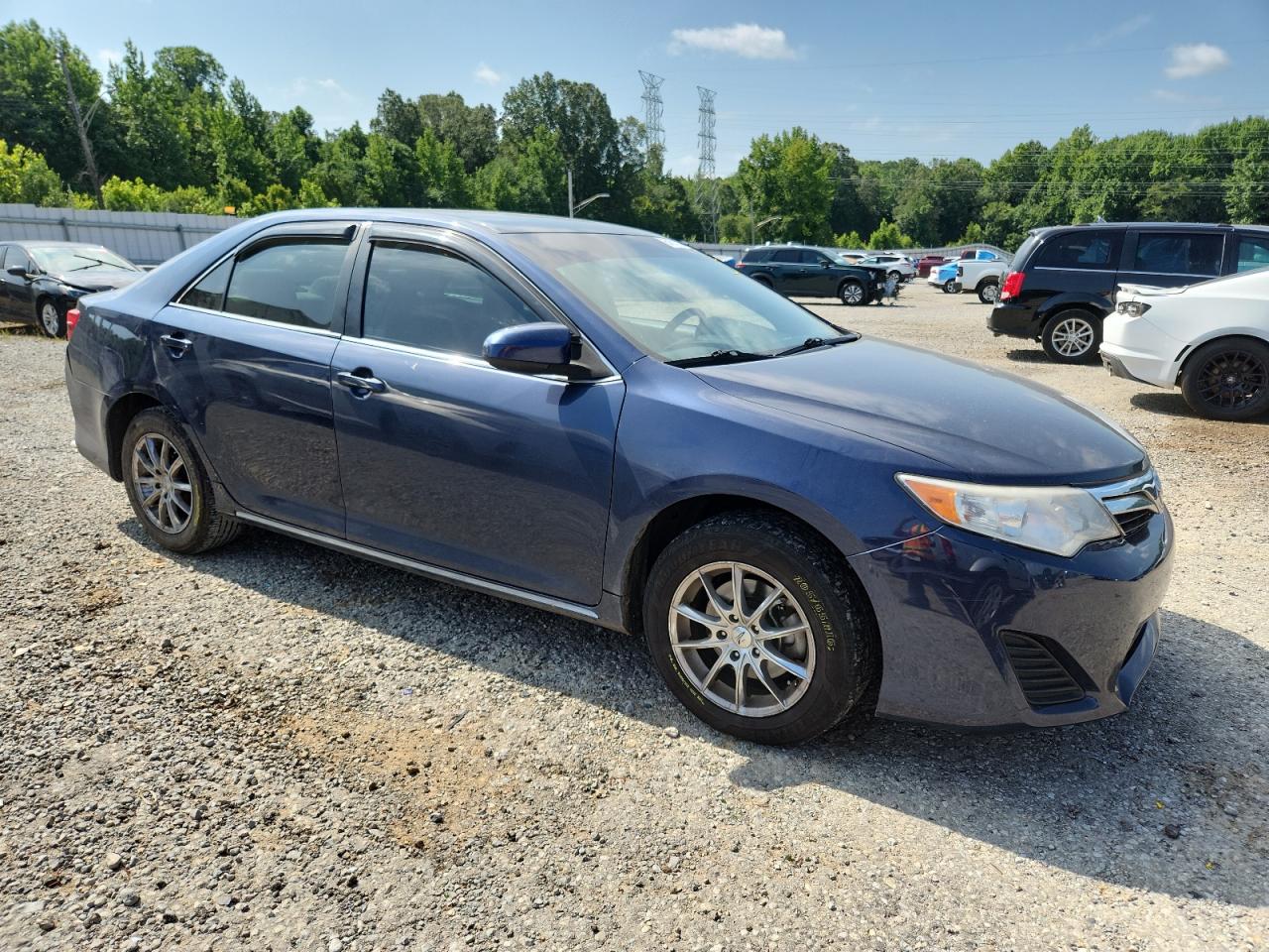 TOYOTA CAMRY L