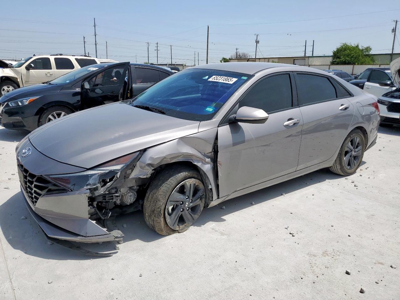 HYUNDAI ELANTRA BLUE