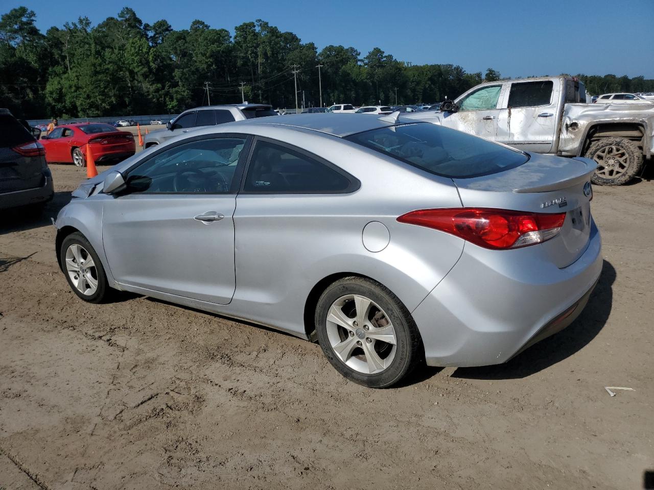 HYUNDAI ELANTRA GS