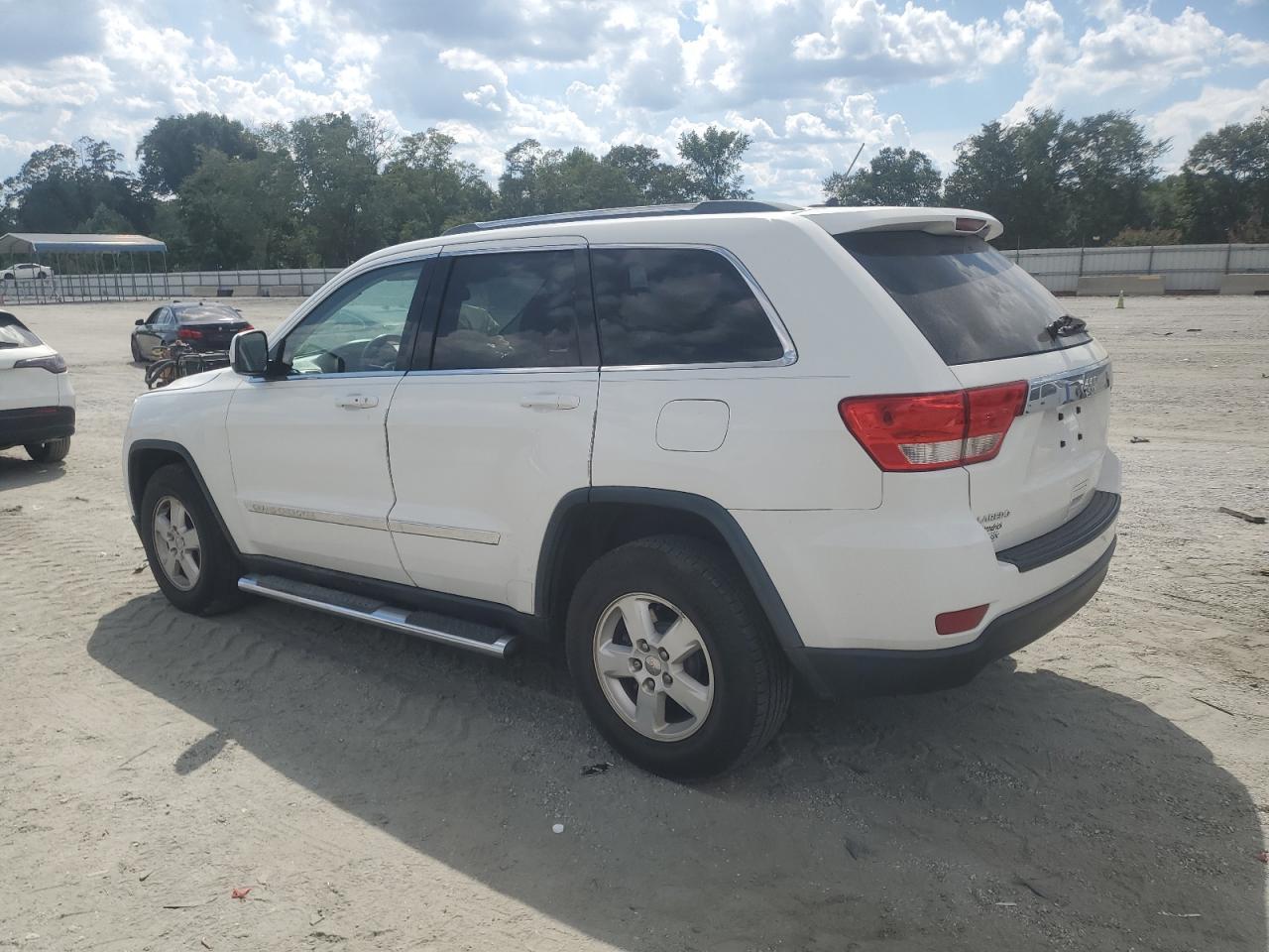 JEEP GRAND CHEROKEE LAREDO