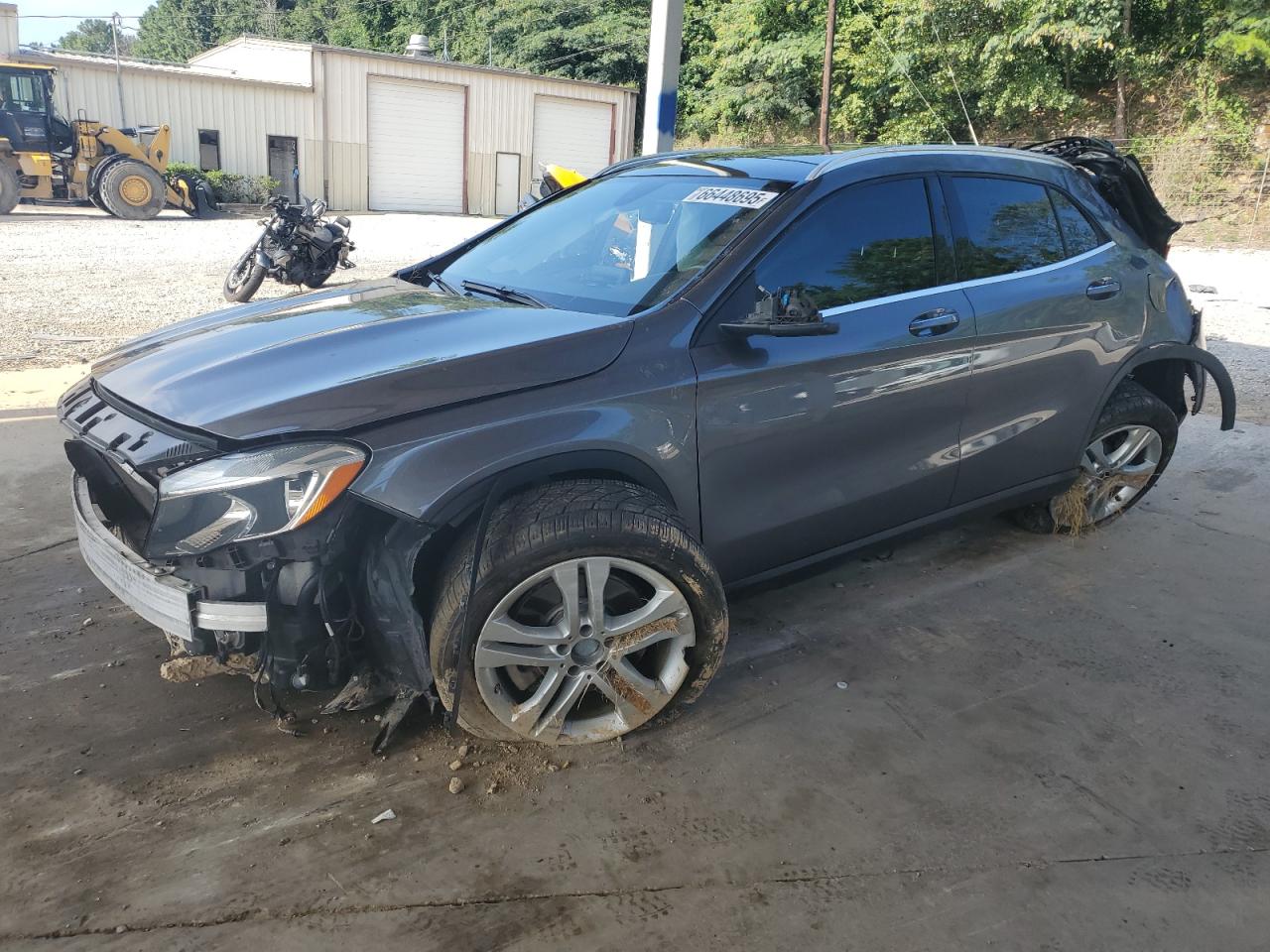  Salvage Mercedes-Benz GLA